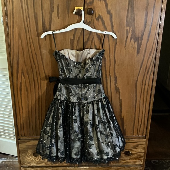 Strapless Black and Champagne Sparkle Caché Prom Dress - Picture 3 of 3